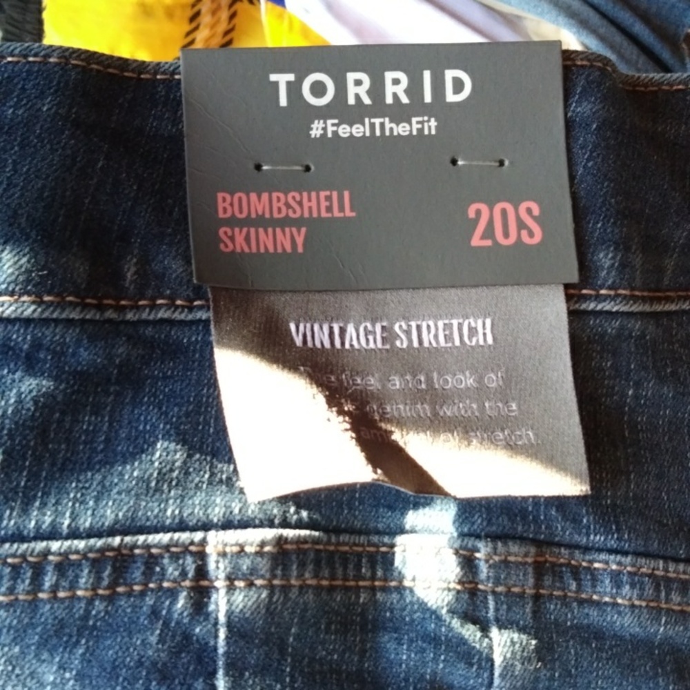 Bombshell skinny, torrid, vintage stretch